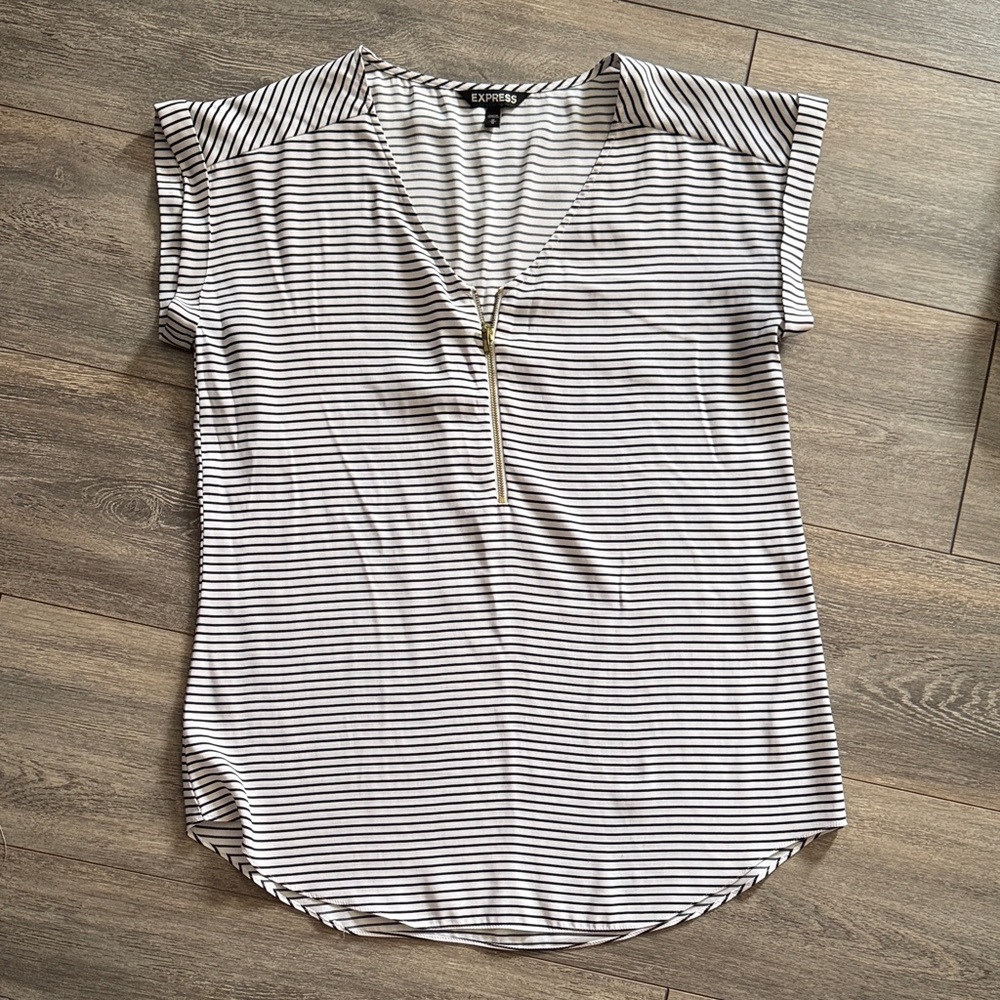 Express Black and White Striped Tee with Gold Zipper